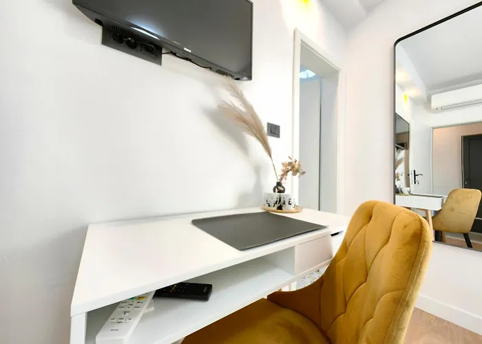 Apartamento & Fjok *